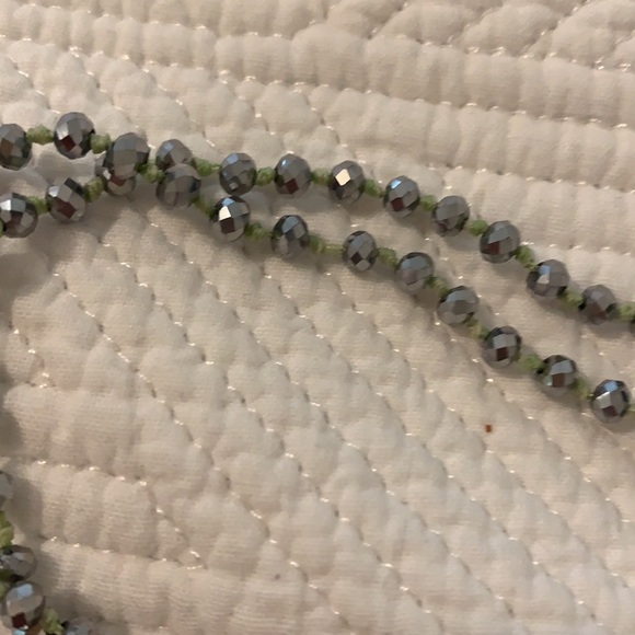 Beautiful pearl and beaded long necklace 🇨🇦 - Picture 5 of 5